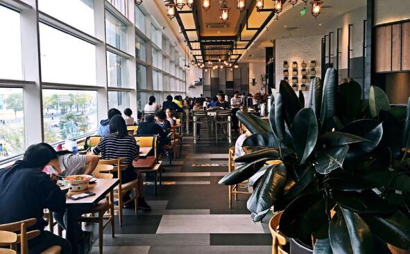 新旺中西复合式休闲连锁茶餐厅,属全国连锁企业上海灿顺餐饮管理有限